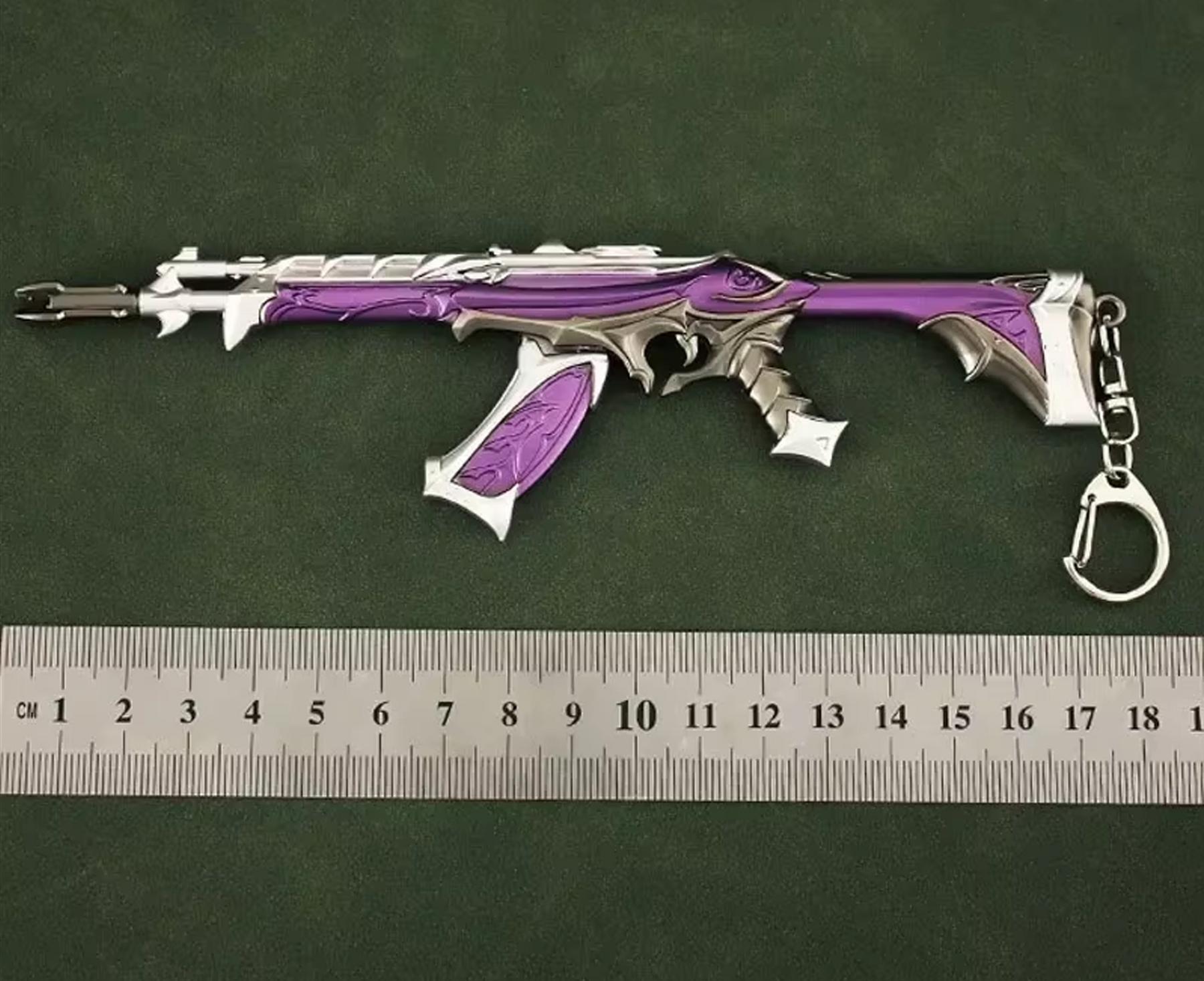 VANDAL SAQUEADORA EM TAMANHO REAL (18CM)